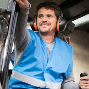 How to Store and Maintain Lifting Accessories Under LOLER